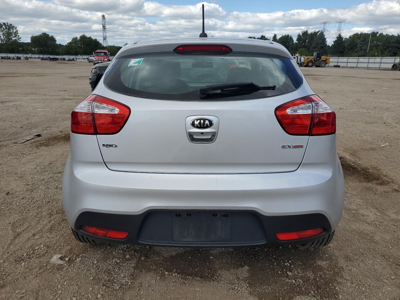 2015 Kia Rio Ex VIN: KNADN5A32F6440569 Lot: 70292645