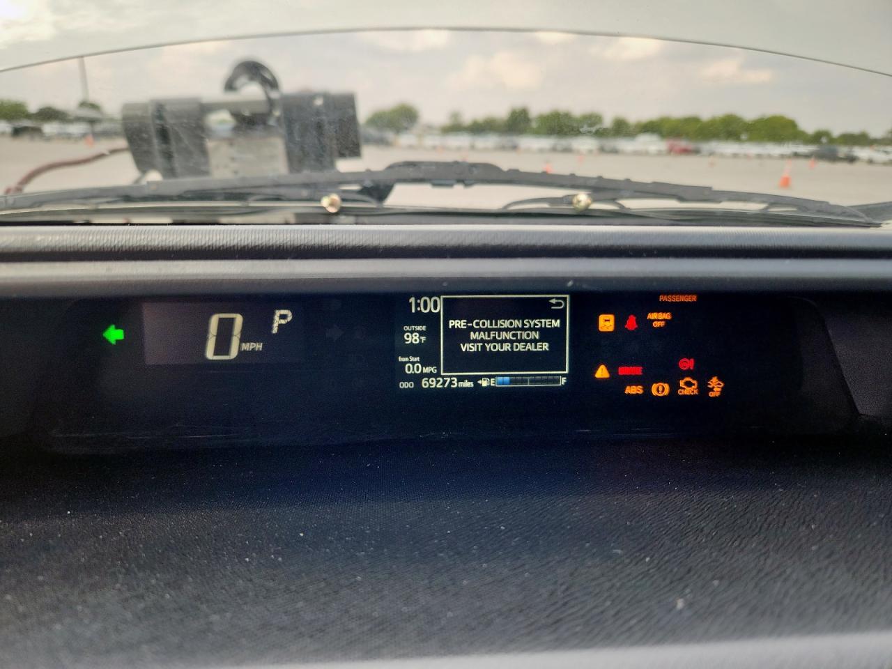 2018 Toyota Prius C VIN: JTDKDTB33J1608208 Lot: 70415265