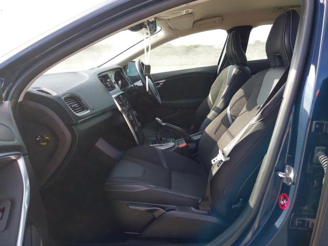 2013 VOLVO V40 SE D3