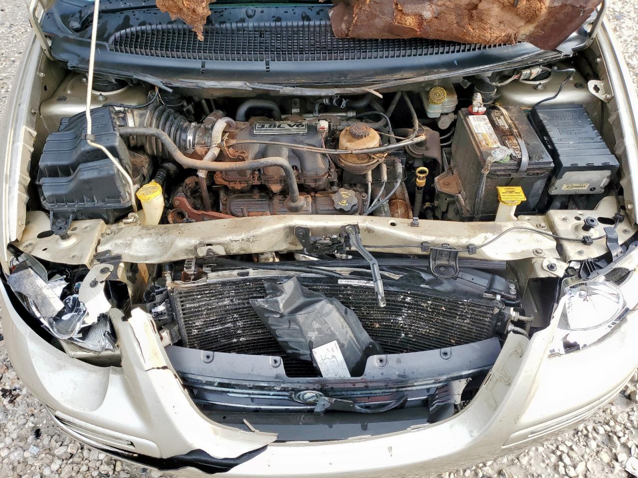 2005 Chrysler Town & Country Limited VIN: 2C8GP64L55R307287 Lot: 69293305