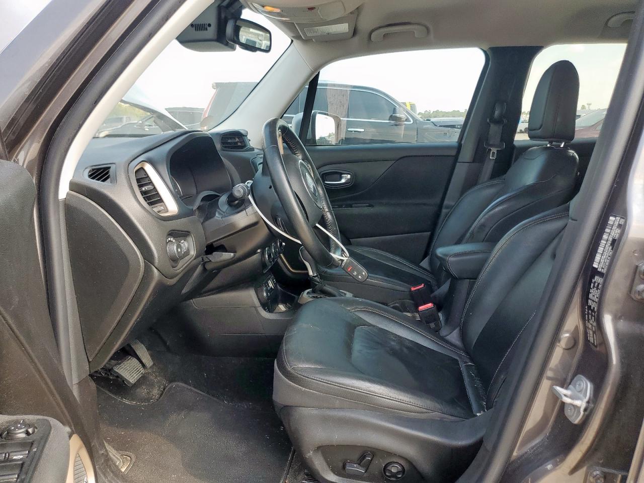 2016 Jeep Renegade Limited VIN: ZACCJBDTXGPD30890 Lot: 70413645