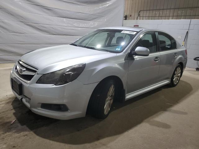 Sedans SUBARU LEGACY 2012 Srebrny
