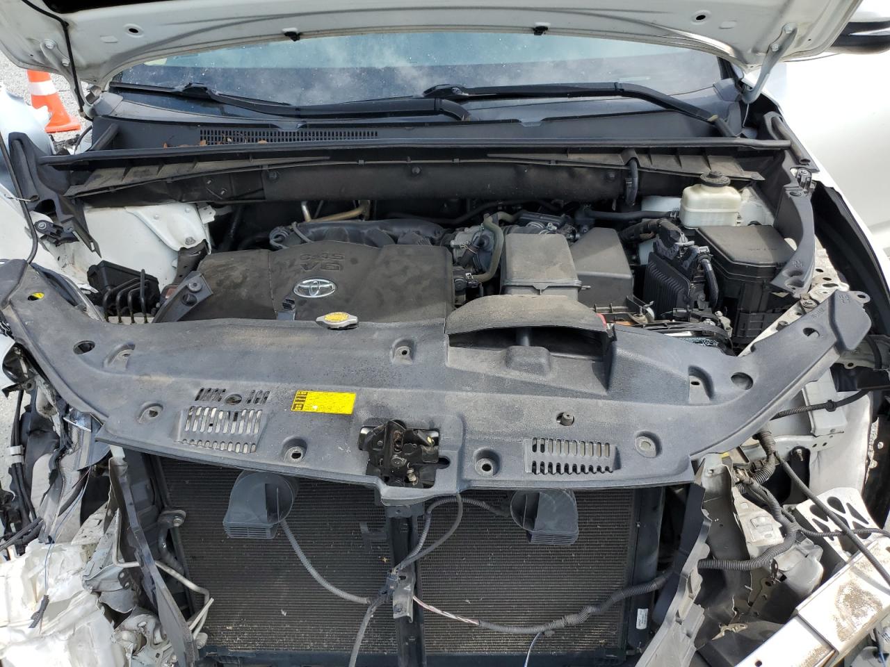 2017 Toyota Highlander Le VIN: 5TDZZRFH1HS204474 Lot: 70444555