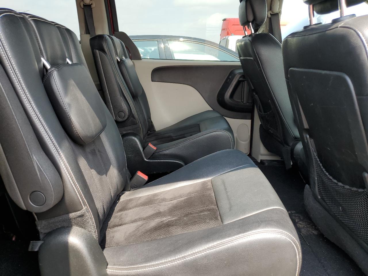 2017 Dodge Grand Caravan Sxt VIN: 2C4RDGCG8HR813357 Lot: 69192135