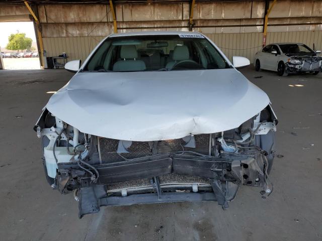  TOYOTA CAMRY 2017 White