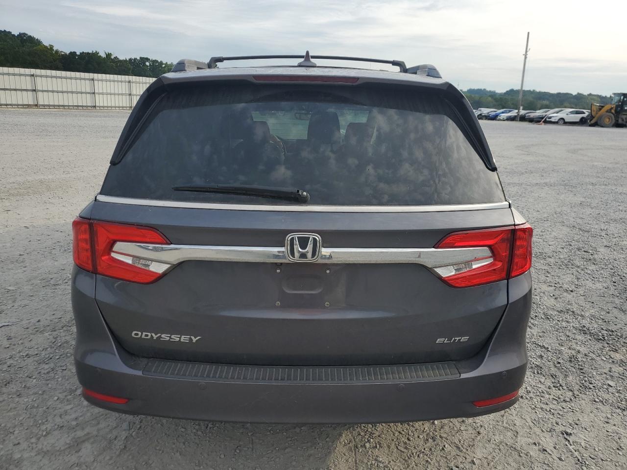 2018 Honda Odyssey Elite VIN: 5FNRL6H93JB071765 Lot: 43260472