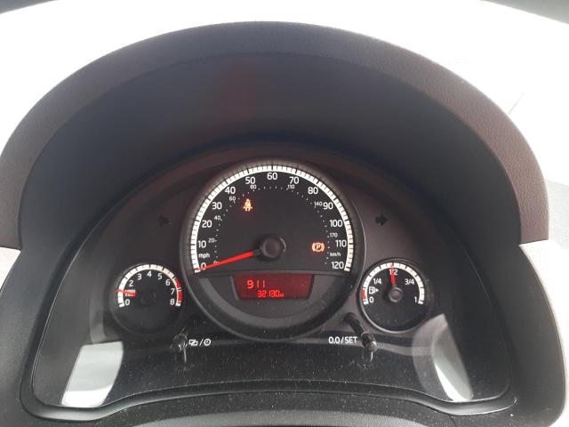 2013 VOLKSWAGEN MOVE UP