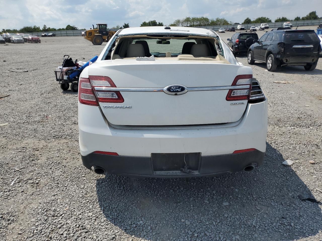 2015 Ford Taurus Se VIN: 1FAHP2D80FG115861 Lot: 69705925