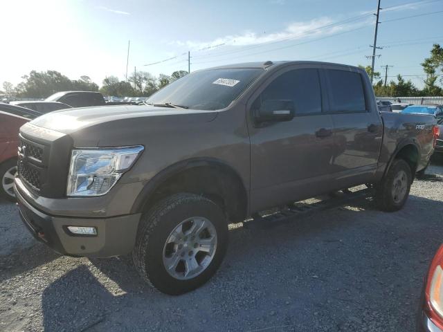  NISSAN TITAN 2020 Brązowy