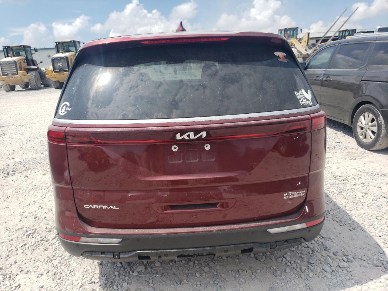 2023 Kia Carnival Lx VIN: KNDNB4H39P6213204 Lot: 69906775