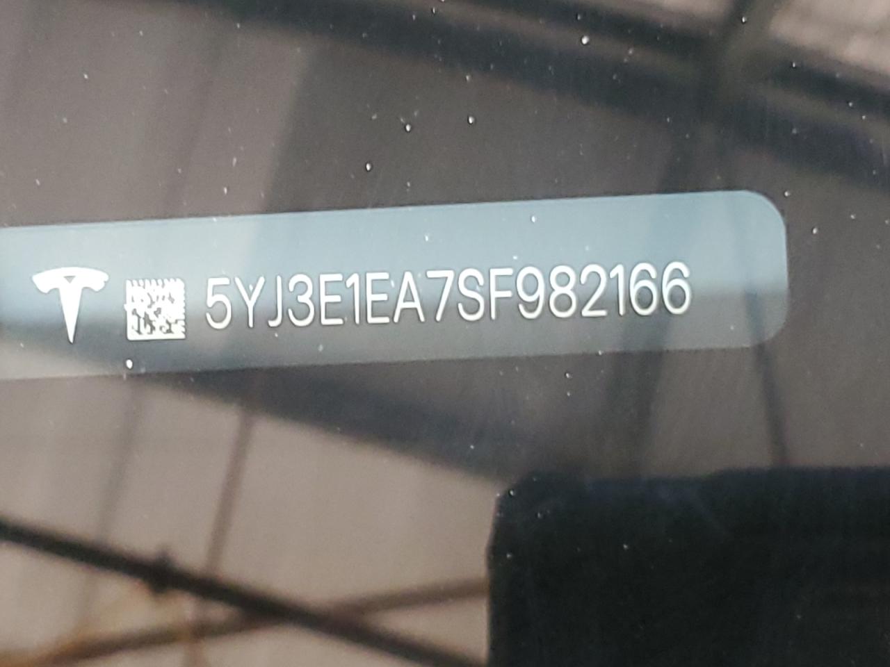 2025 Tesla Model 3 VIN: 5YJ3E1EA7SF982166 Lot: 68676155