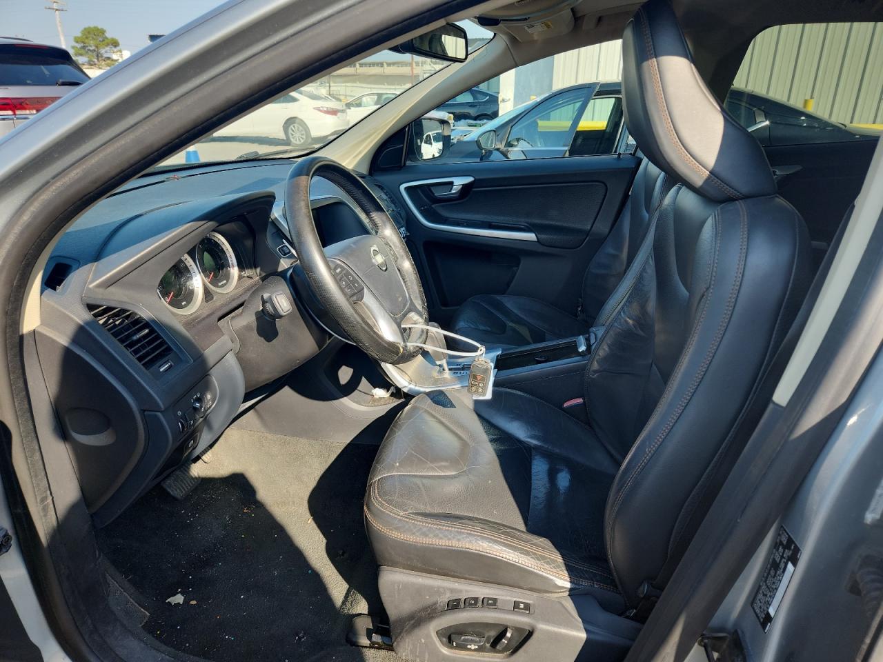 2011 Volvo Xc60 3.2 VIN: YV4952DL0B2214628 Lot: 69550345