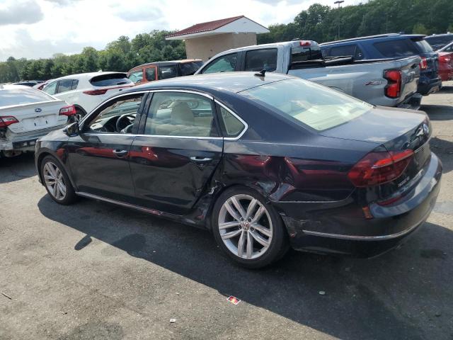  VOLKSWAGEN PASSAT 2018 Черный
