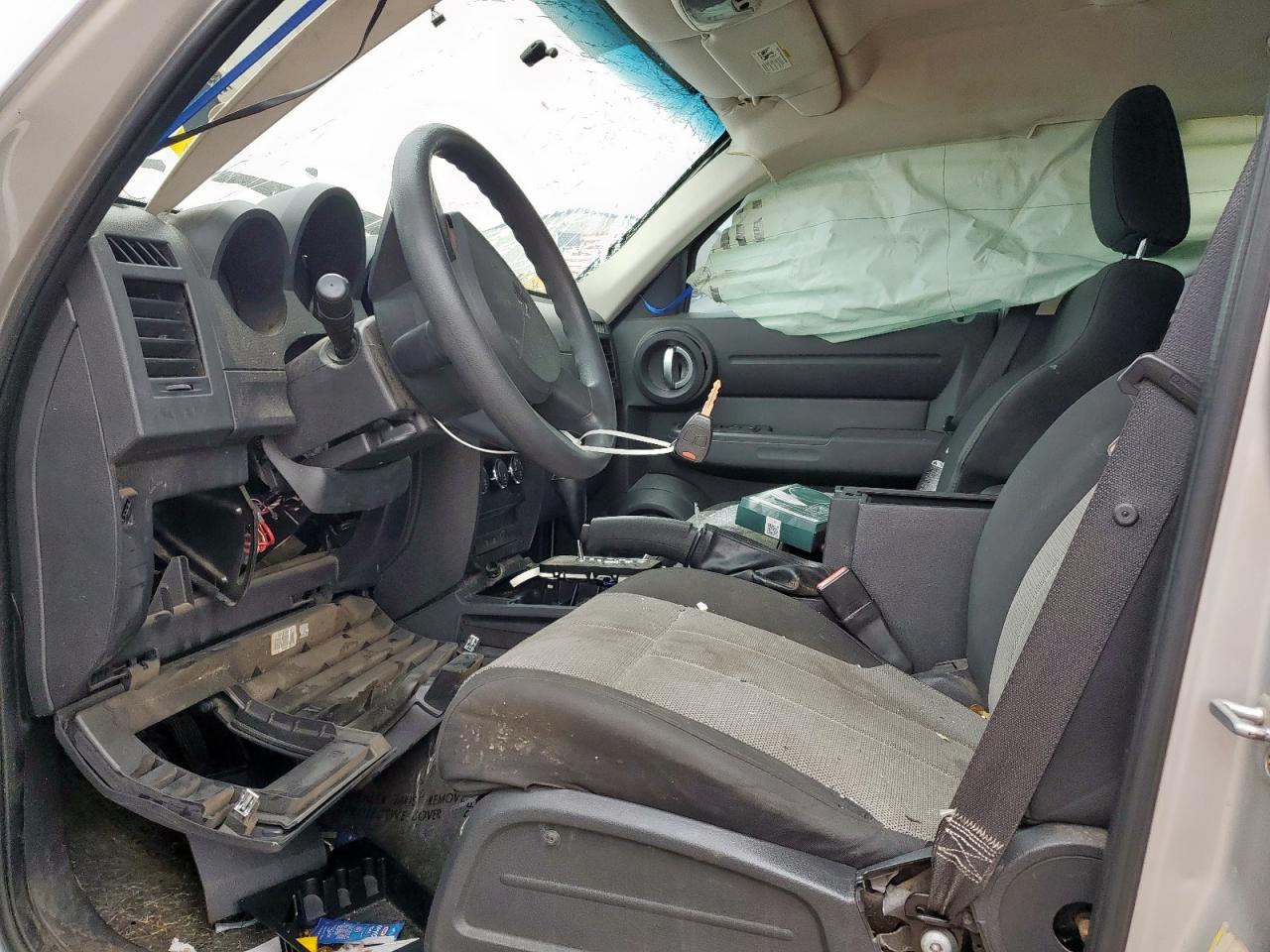 2007 Dodge Nitro Sxt VIN: 1D8GT28K97W689844 Lot: 90278265