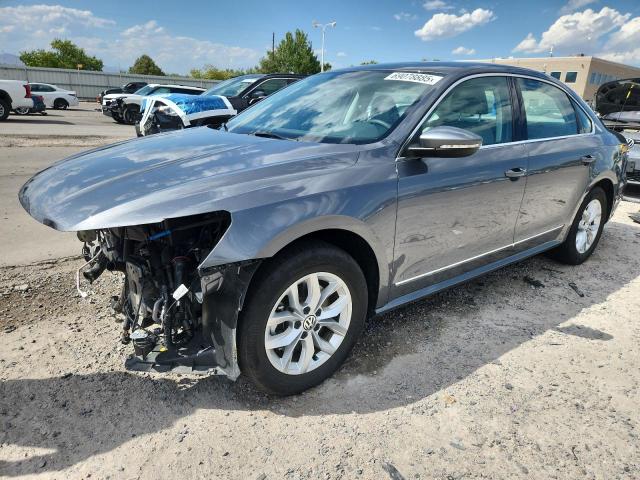  VOLKSWAGEN PASSAT 2017 Серый
