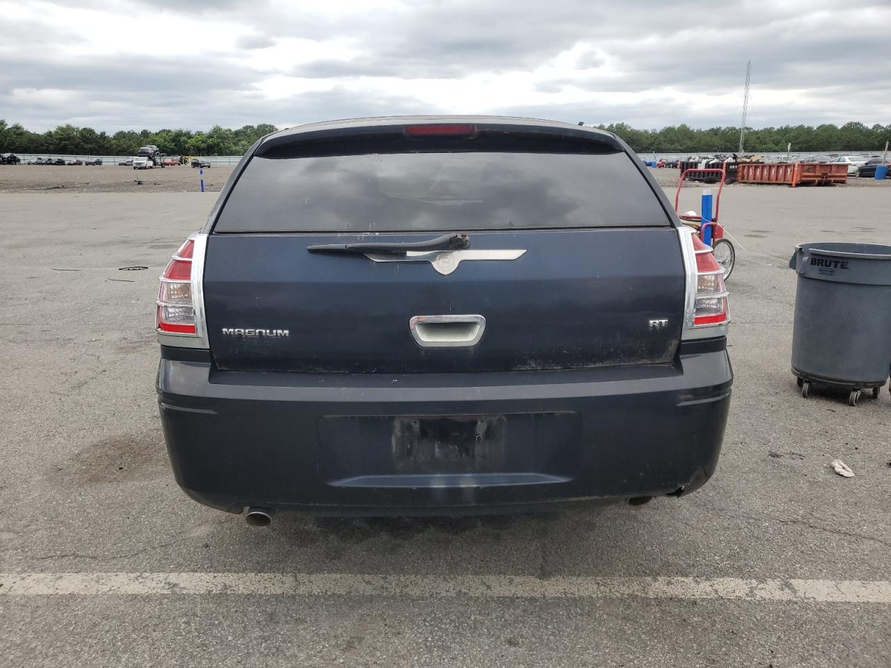 2005 Dodge Magnum R/T VIN: 2D8GV58245H676281 Lot: 69013375