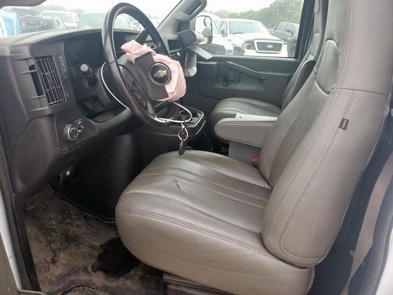 2023 Chevrolet Express G2500 VIN: 1GCWGAFP6P1230811 Lot: 70865765