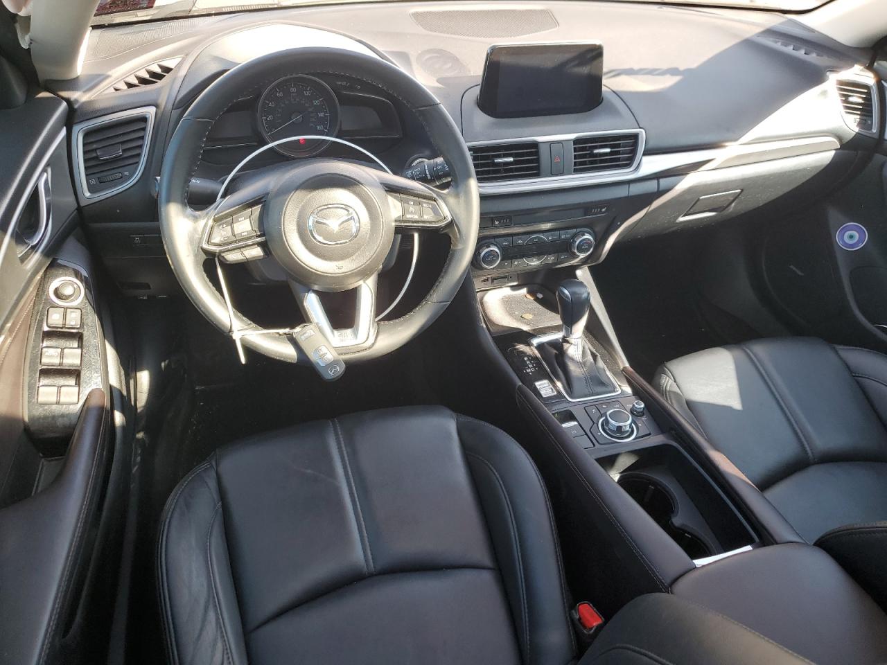 2018 Mazda 3 Touring VIN: 3MZBN1L35JM172025 Lot: 70148465