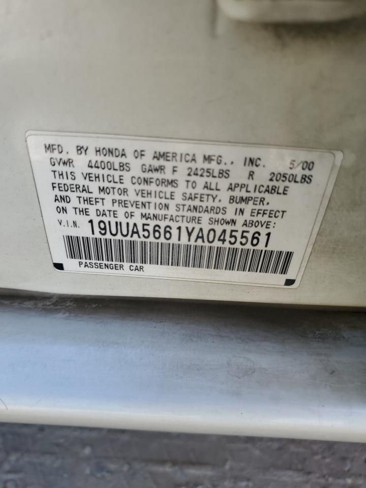 2000 Acura 3.2Tl VIN: 19UUA5661YA045561 Lot: 70389405