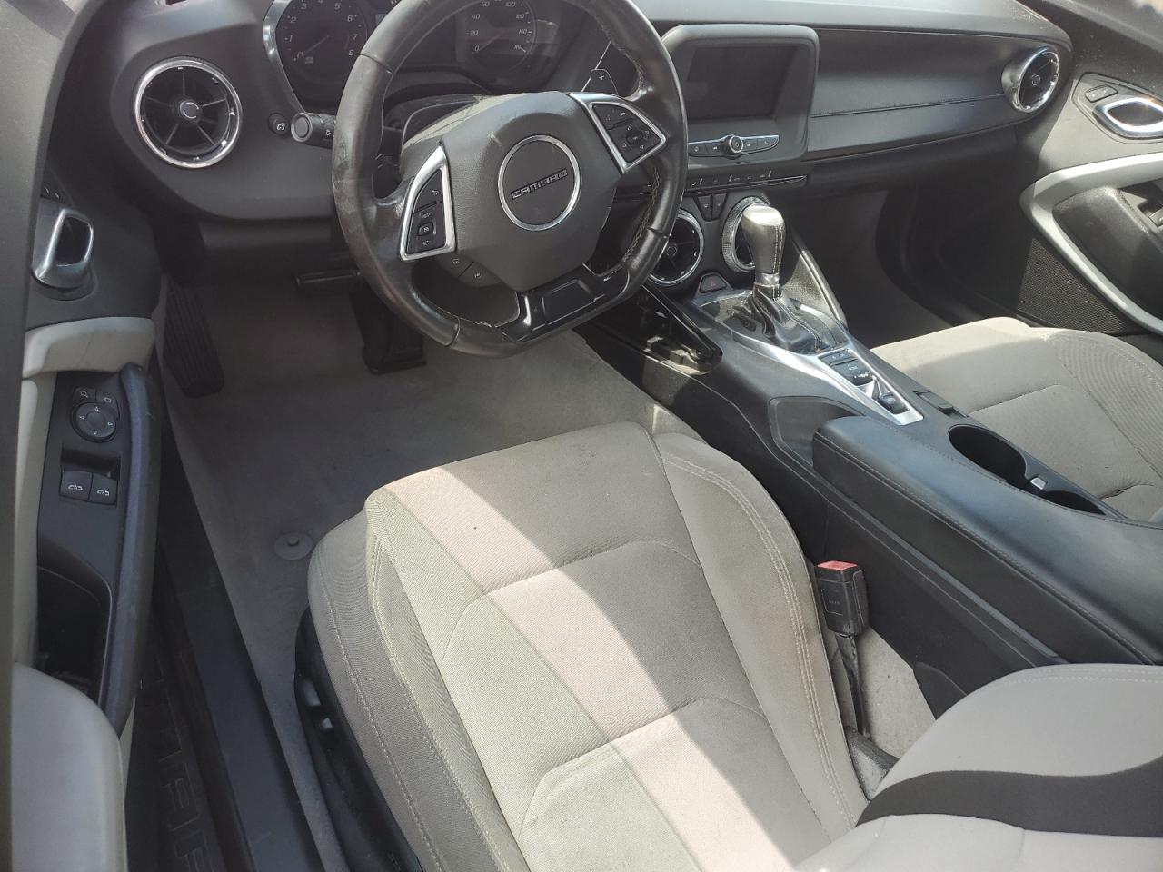 2019 Chevrolet Camaro Ls VIN: 1G1FB1RS1K0106192 Lot: 69780275