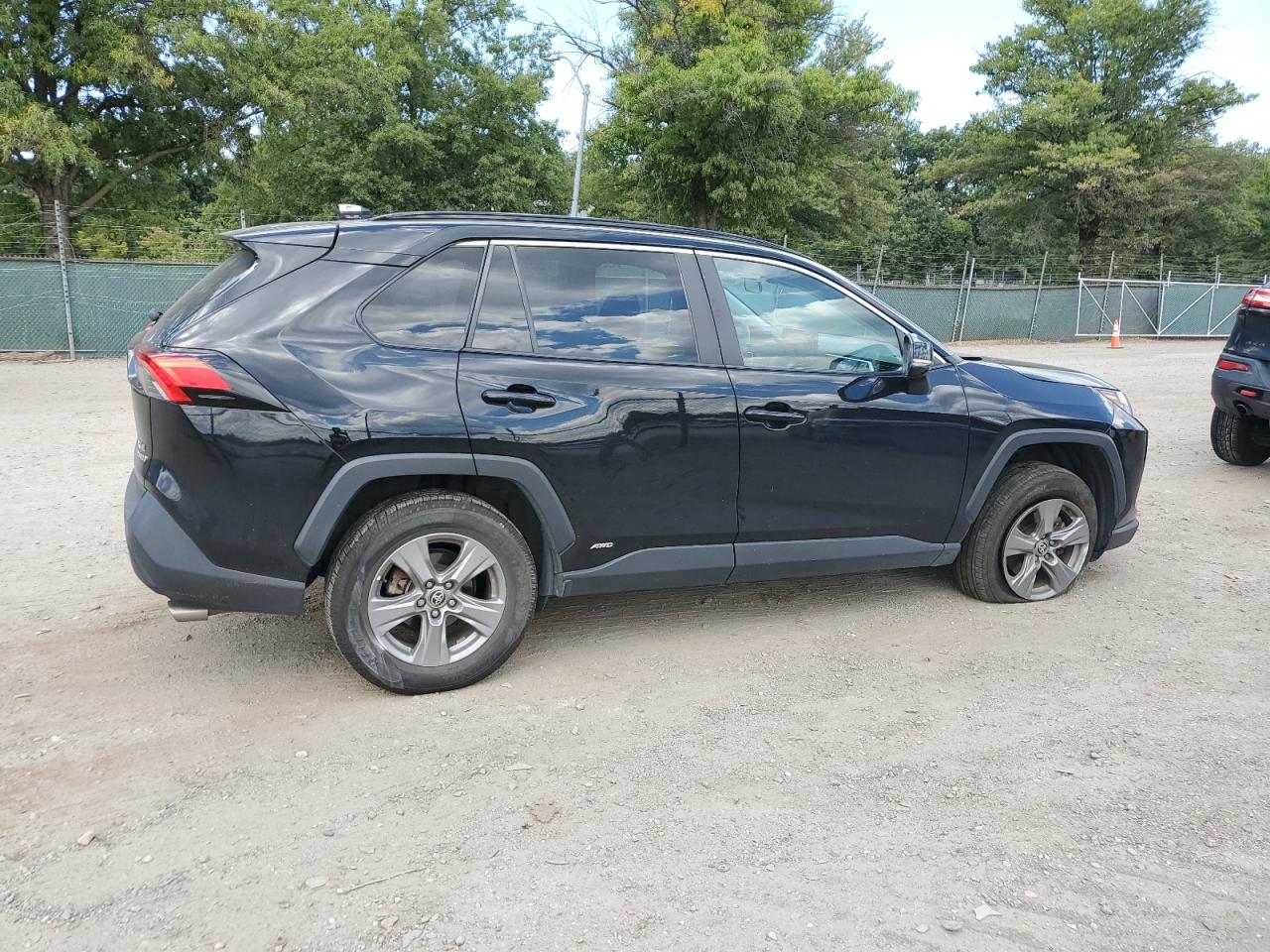 2022 Toyota Rav4 Xle black null hybrid 4T3RWRFV7NU058638 photo #4