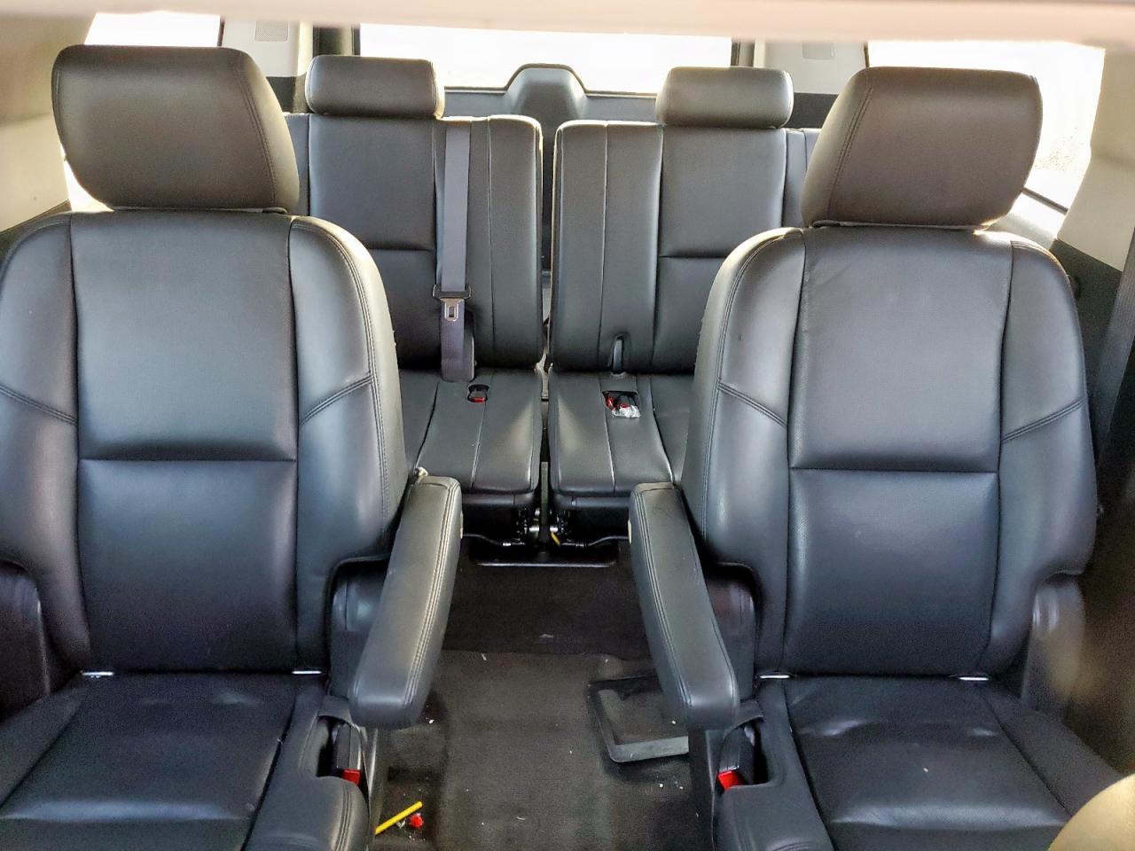 2013 GMC Yukon Xl Denali VIN: 1GKS1MEF4DR143422 Lot: 68238935