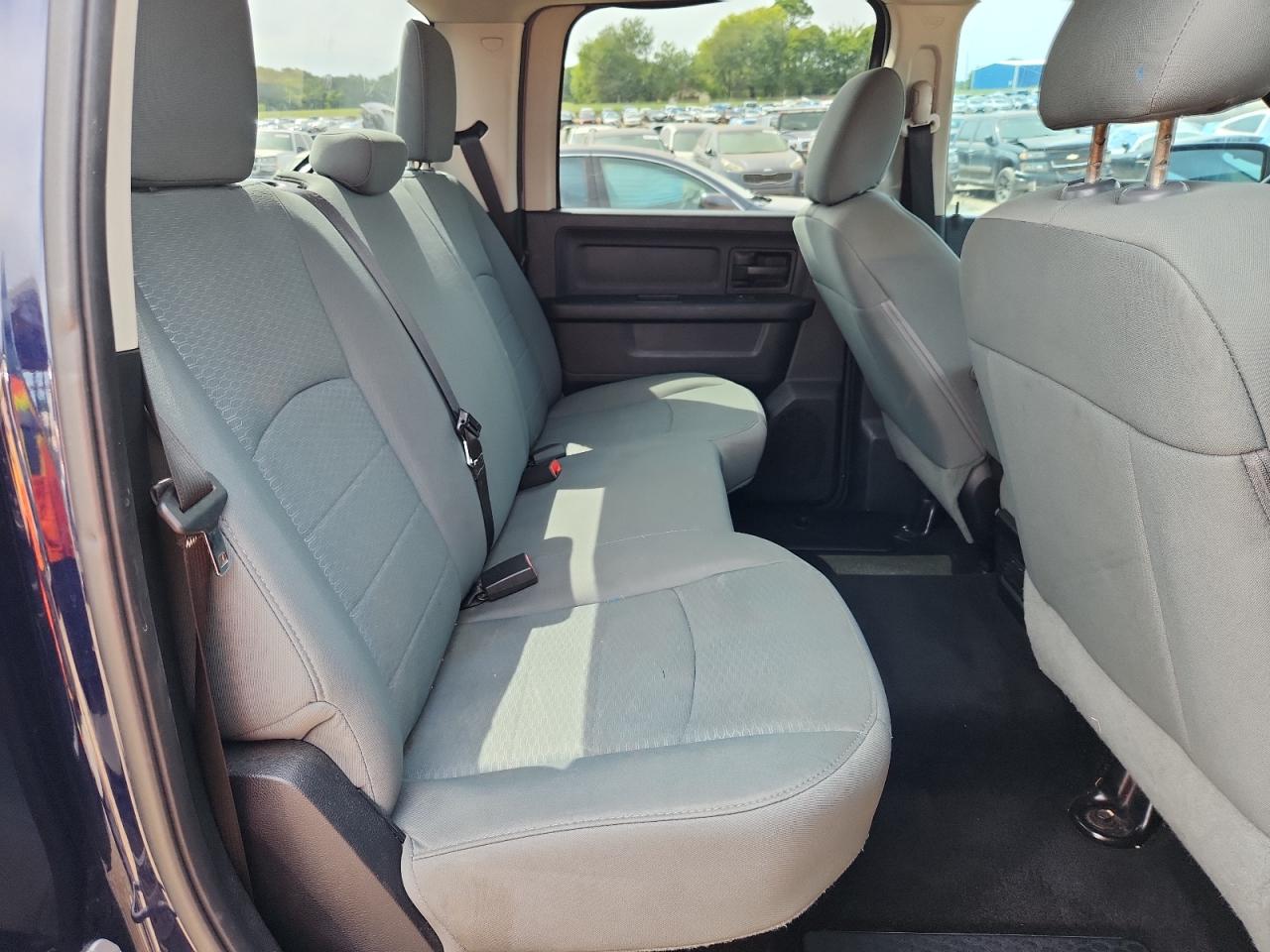 2014 Ram 1500 St VIN: 3C6RR6KT4EG248172 Lot: 70340515