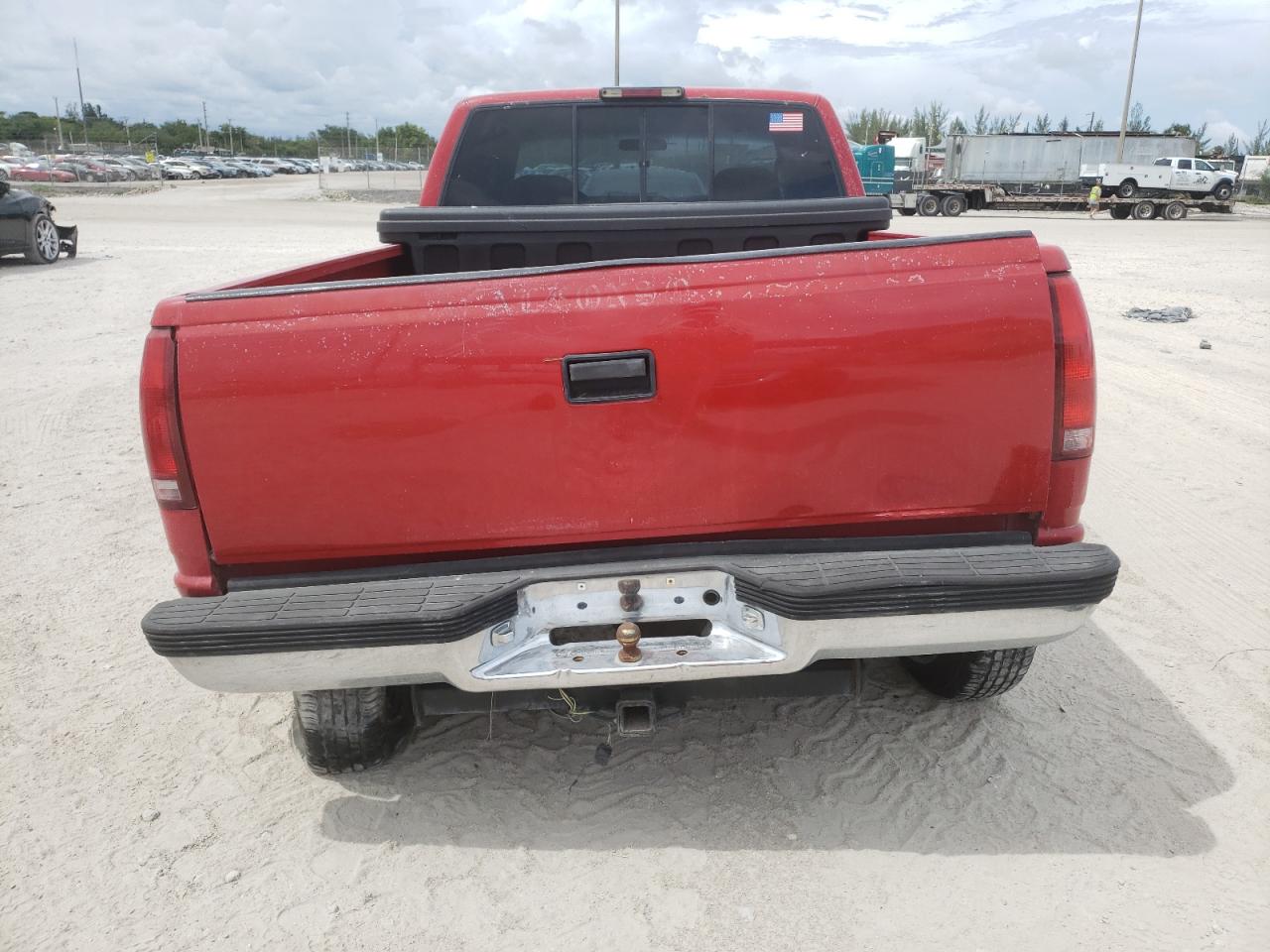 1997 Chevrolet Gmt-400 C1500 VIN: 2GCEC19M0V1223479 Lot: 68176175