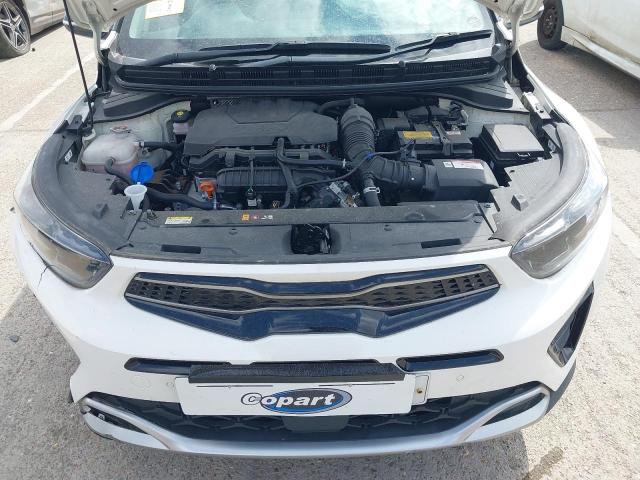 2021 KIA STONIC GT-