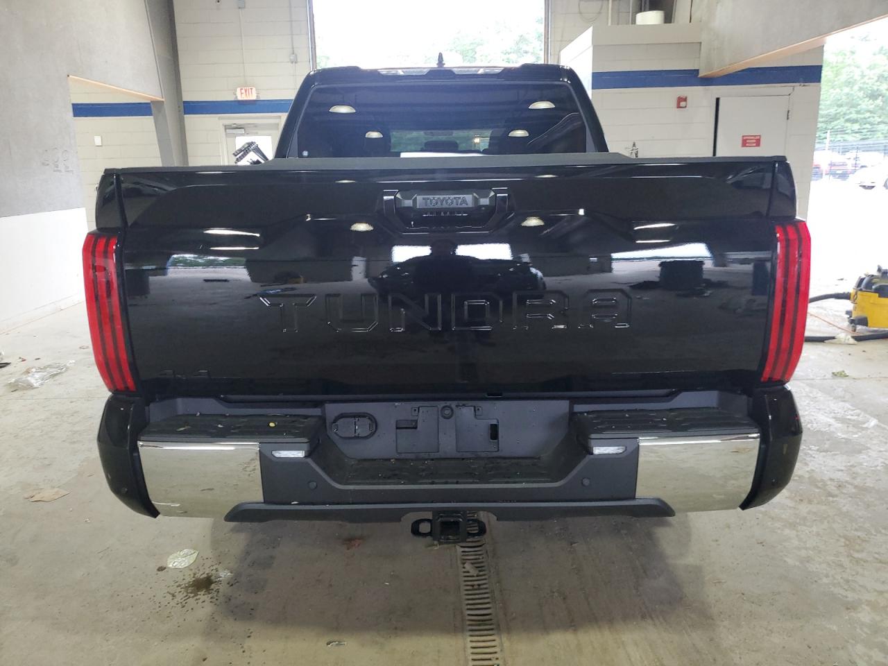 2025 Toyota Tundra Crewmax Sr VIN: 5TFLA5DB8SX299234 Lot: 65556285
