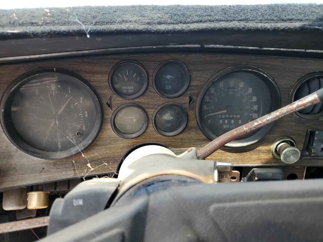 1976 Pontiac Gran Prix VIN: 2J57M6A163588 Lot: 68971285