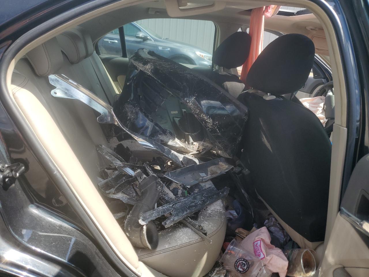 2010 Ford Fusion Hybrid VIN: 3FADP0L38AR216995 Lot: 68502825