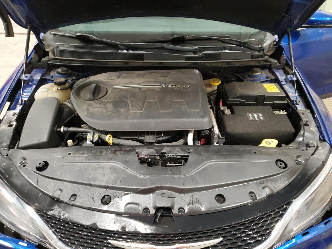 2015 Chrysler 200 C VIN: 1C3CCCEG5FN512767 Lot: 70175625