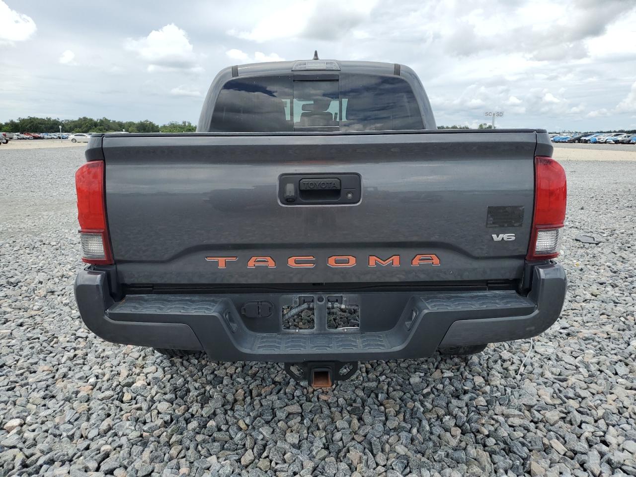 3TMAZ5CN5KM110833 2019 Toyota Tacoma Double Cab