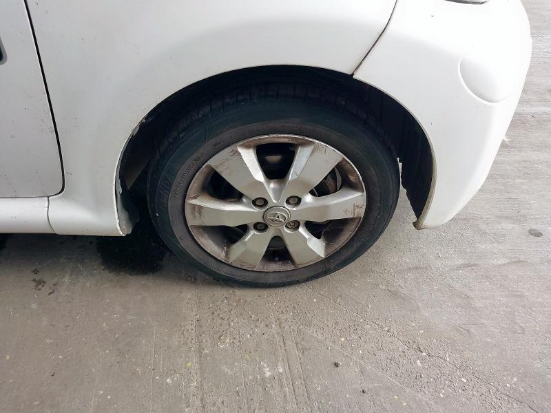 2013 TOYOTA AYGO FIRE