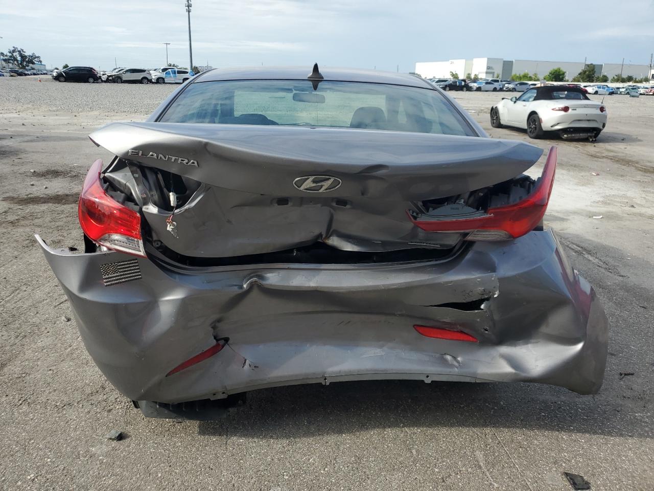 2013 Hyundai Elantra Gls VIN: KMHDH4AE5DU640890 Lot: 68950695