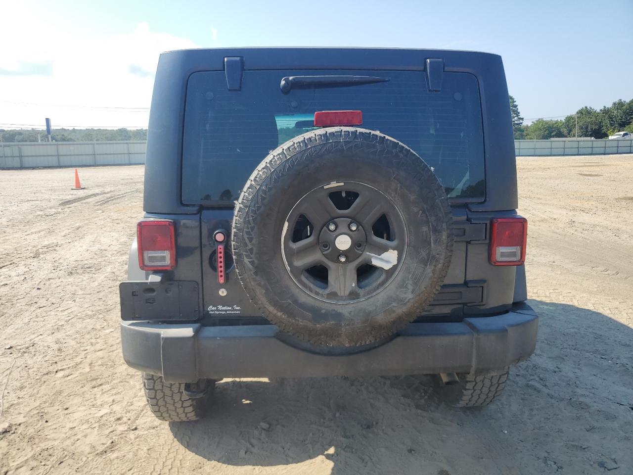 2016 Jeep Wrangler Unlimited Sport VIN: 1C4BJWDG5GL192377 Lot: 68596485