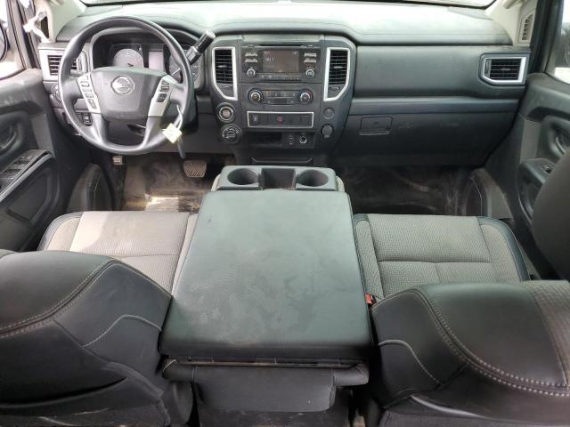  NISSAN TITAN 2018 Gray