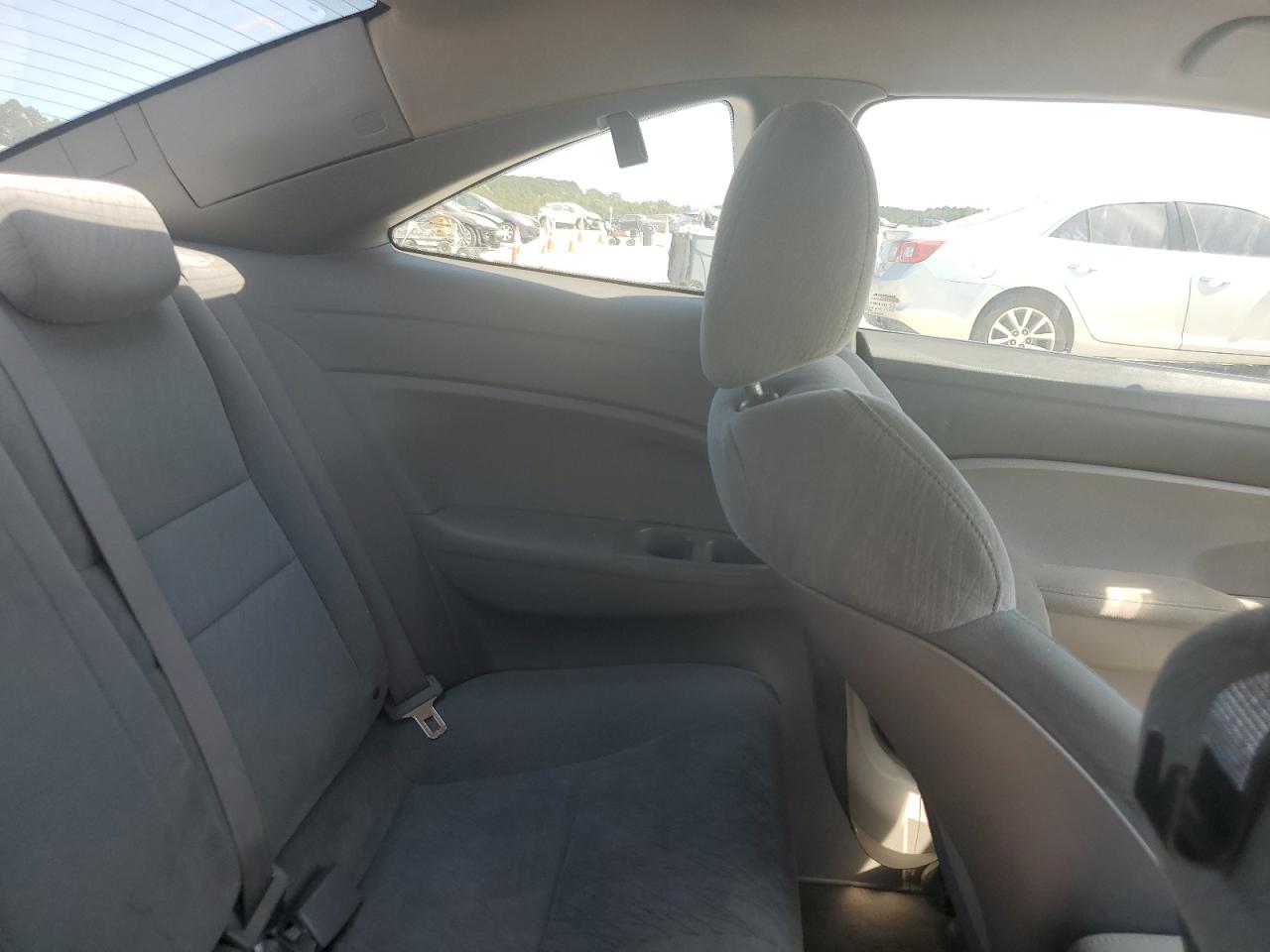 2008 Honda Civic Lx VIN: 2HGFG12698H508411 Lot: 70508615