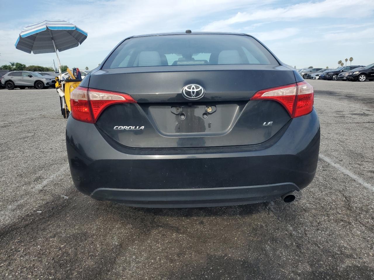 2017 Toyota Corolla L VIN: 2T1BURHE2HC747263 Lot: 84942555
