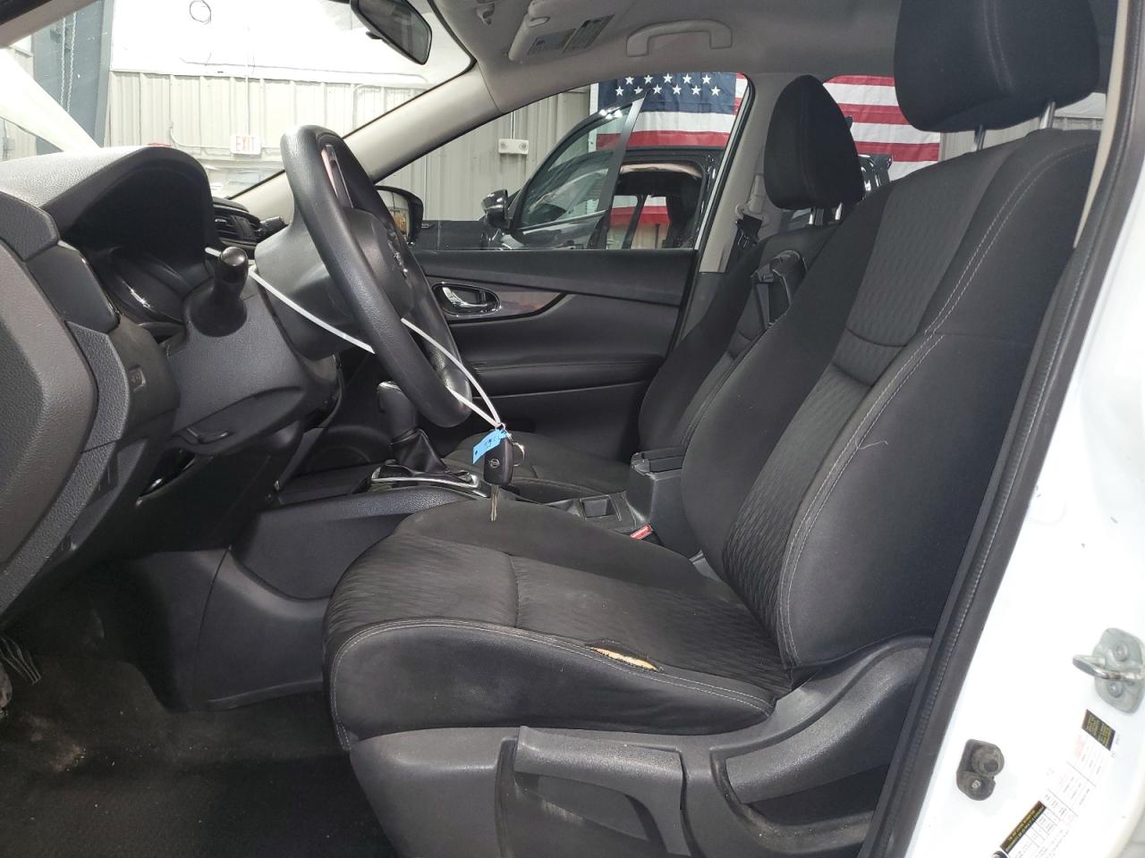 2017 Nissan Rogue S VIN: KNMAT2MT0HP513456 Lot: 67008605