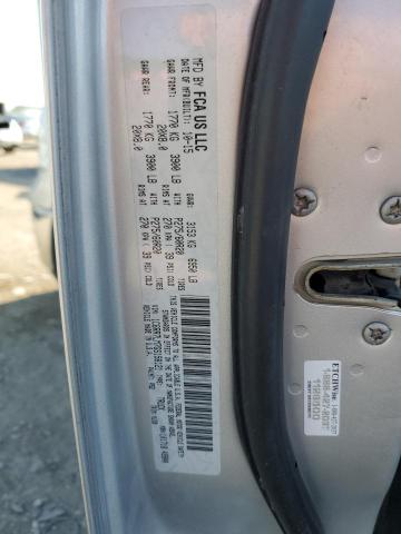 2016 RAM 1500 SLT  