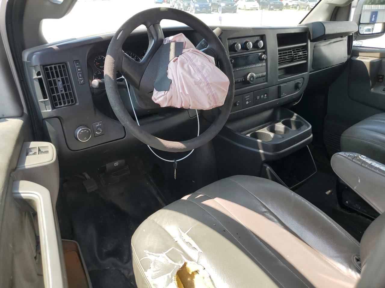 2016 Chevrolet Express G2500 VIN: 1GCWGAFF2G1130485 Lot: 68861005