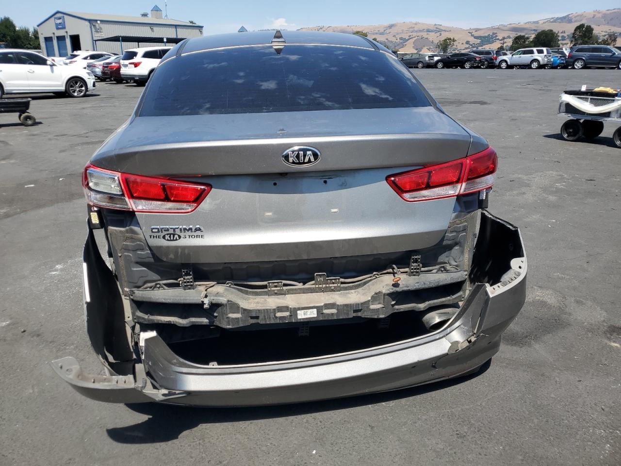 2018 Kia Optima Lx VIN: 5XXGT4L34JG260050 Lot: 70569195