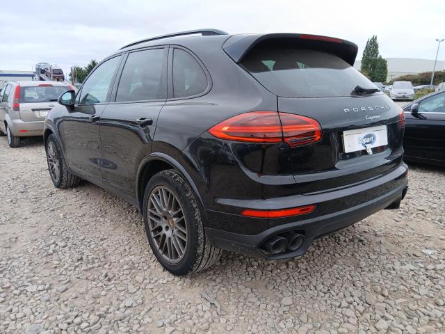 2016 PORSCHE CAYENNE D