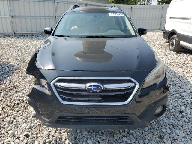  SUBARU OUTBACK 2018 Czarny