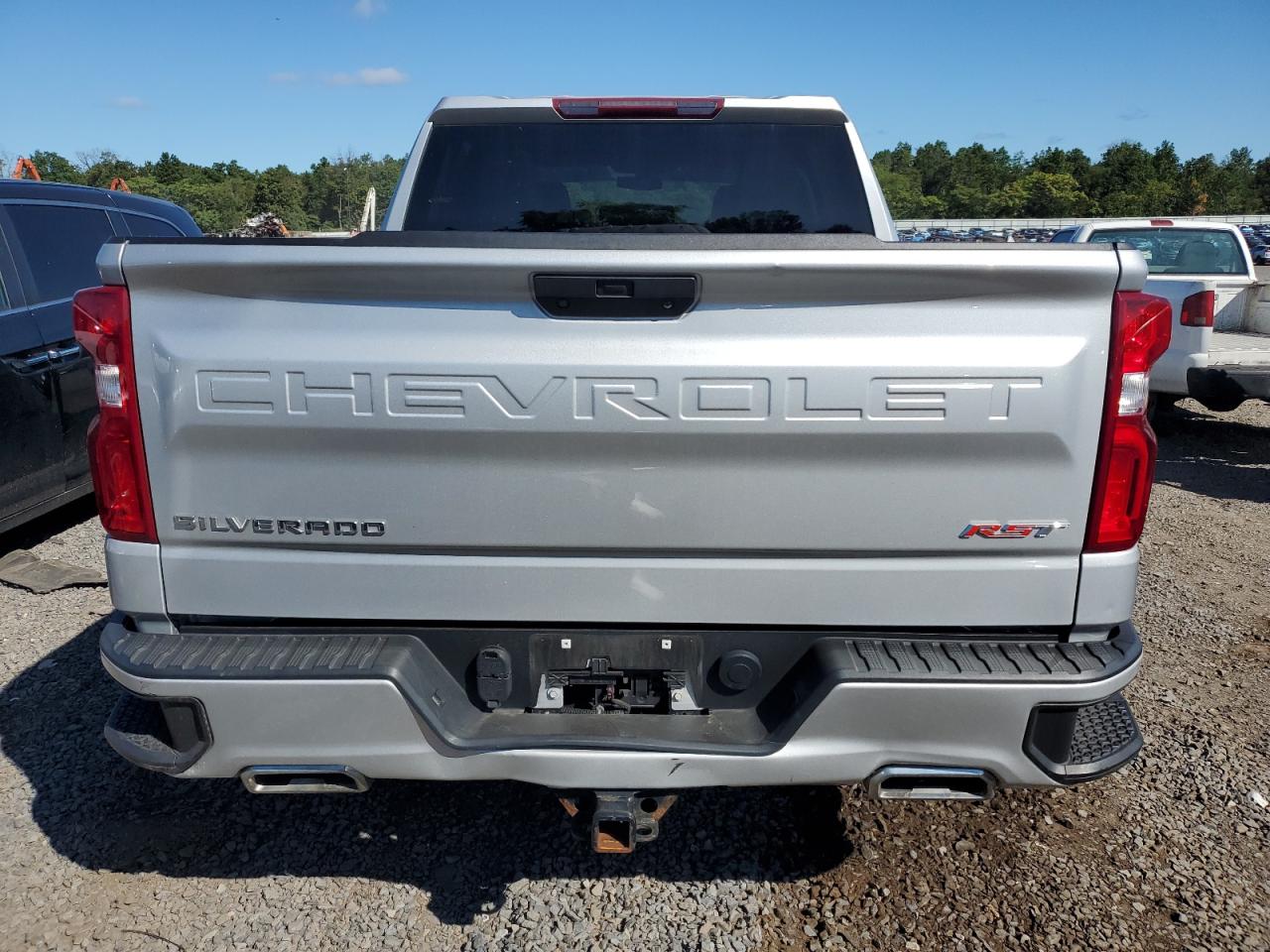 2022 Chevrolet Silverado Ltd K1500 Rst VIN: 1GCUYEET3NZ198327 Lot: 69552415