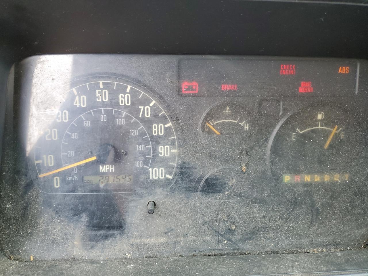 2002 Isuzu Npr VIN: 4KLC4B1R12J803715 Lot: 67182255