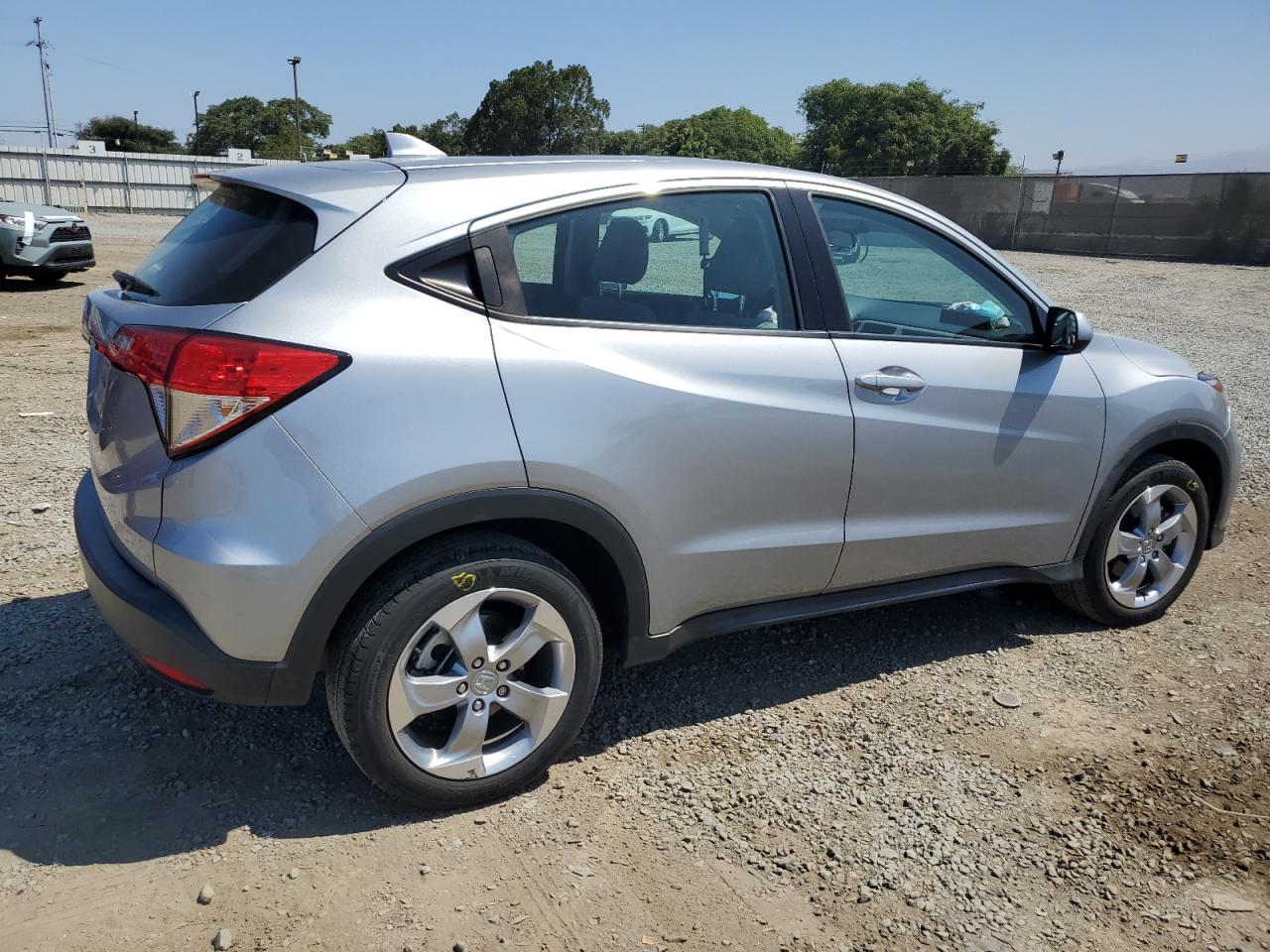2021 Honda Hr-V Lx VIN: 3CZRU5H37MM727592 Lot: 69309285