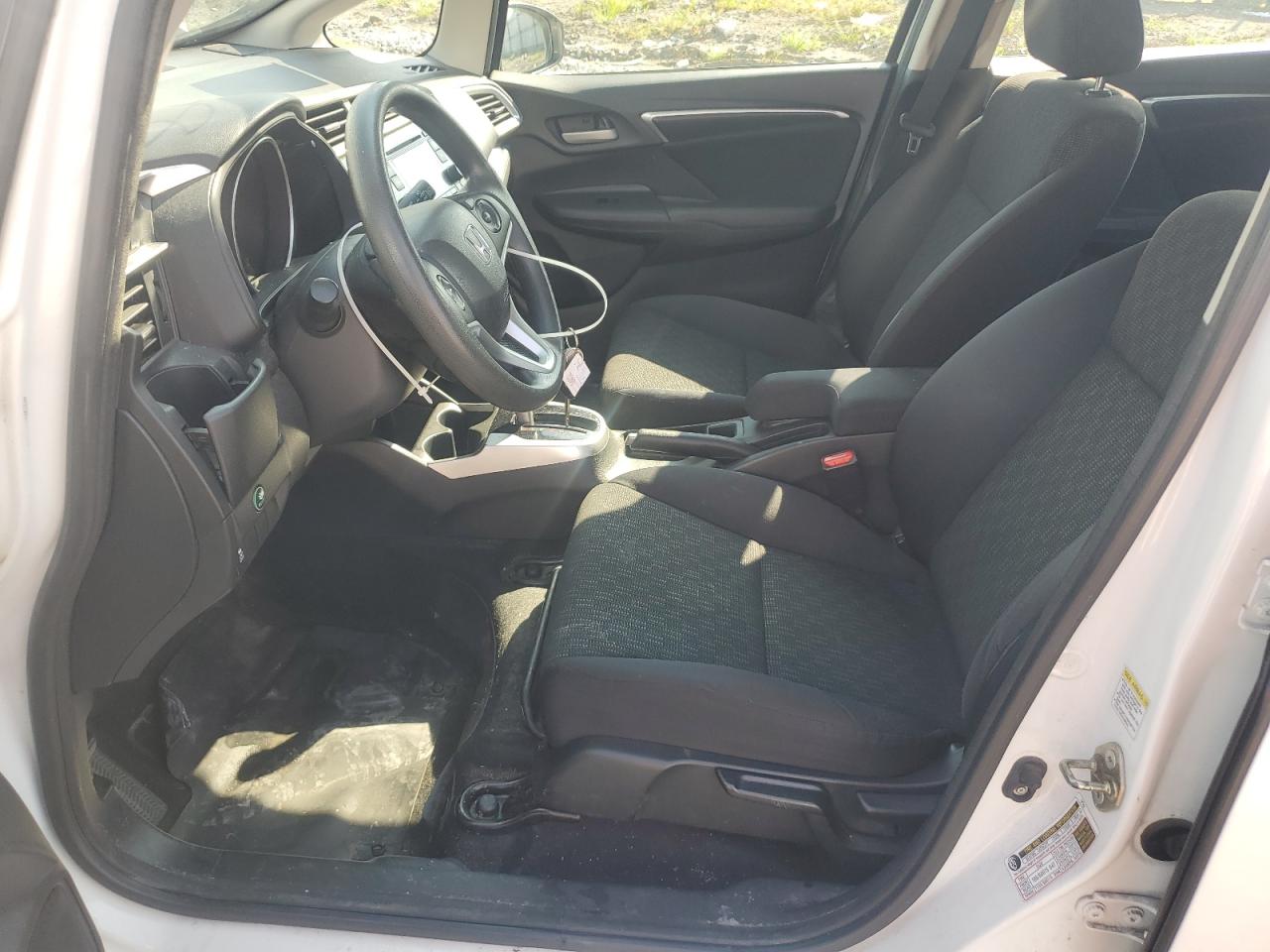 2015 Honda Fit Lx VIN: 3HGGK5H50FM757848 Lot: 68110895